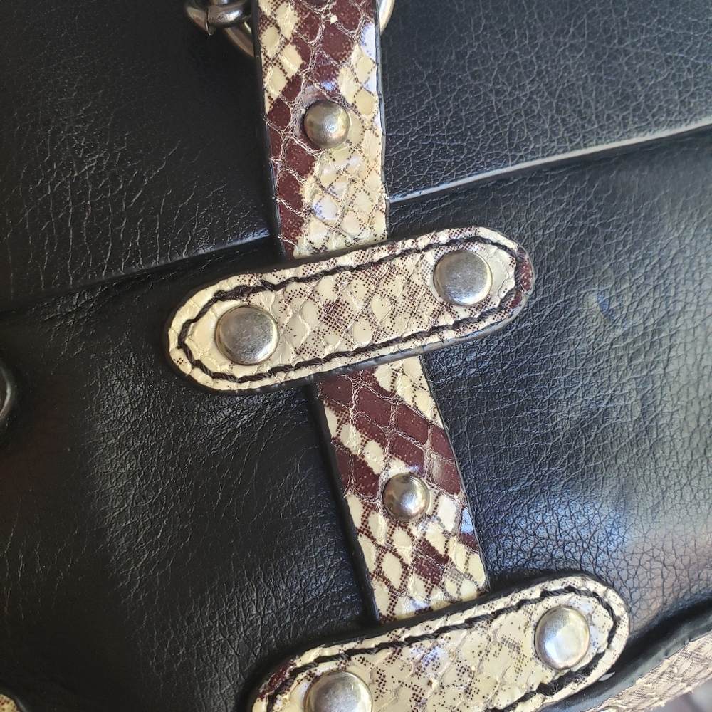 Cynthia Rowley Snake Skin Black Purse - Picture 3 of 8